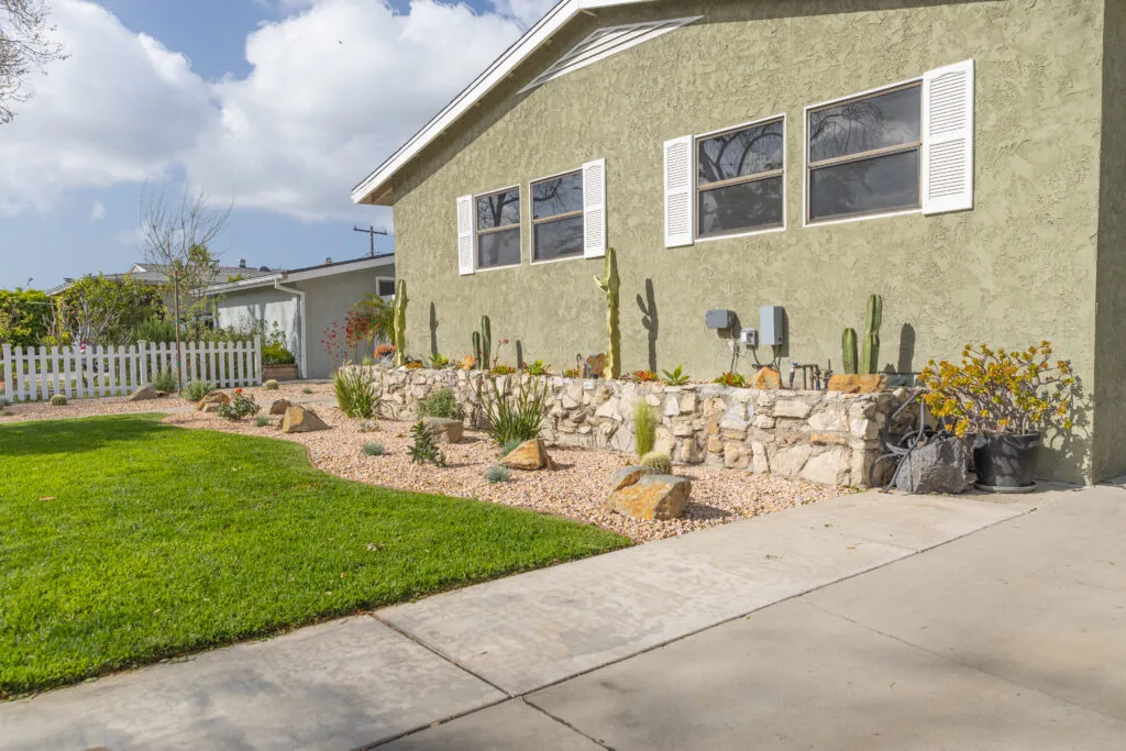 2941 Nipomo Ave-02